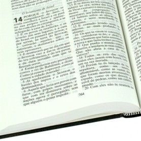 Bible en Portugais noire, grand modèle